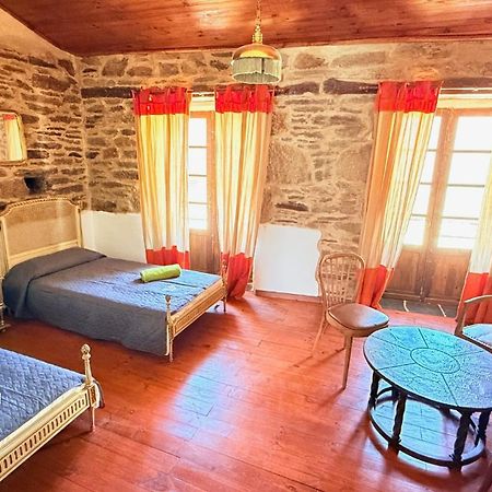 Pension Y Albergue Matias Locanda Sarria Esterno foto