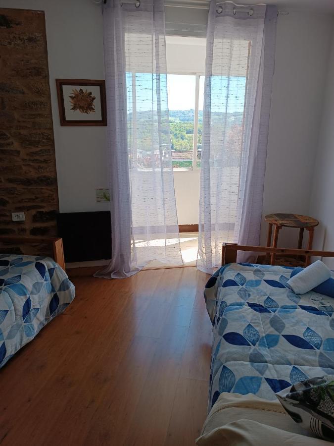 Pension Y Albergue Matias Locanda Sarria Esterno foto