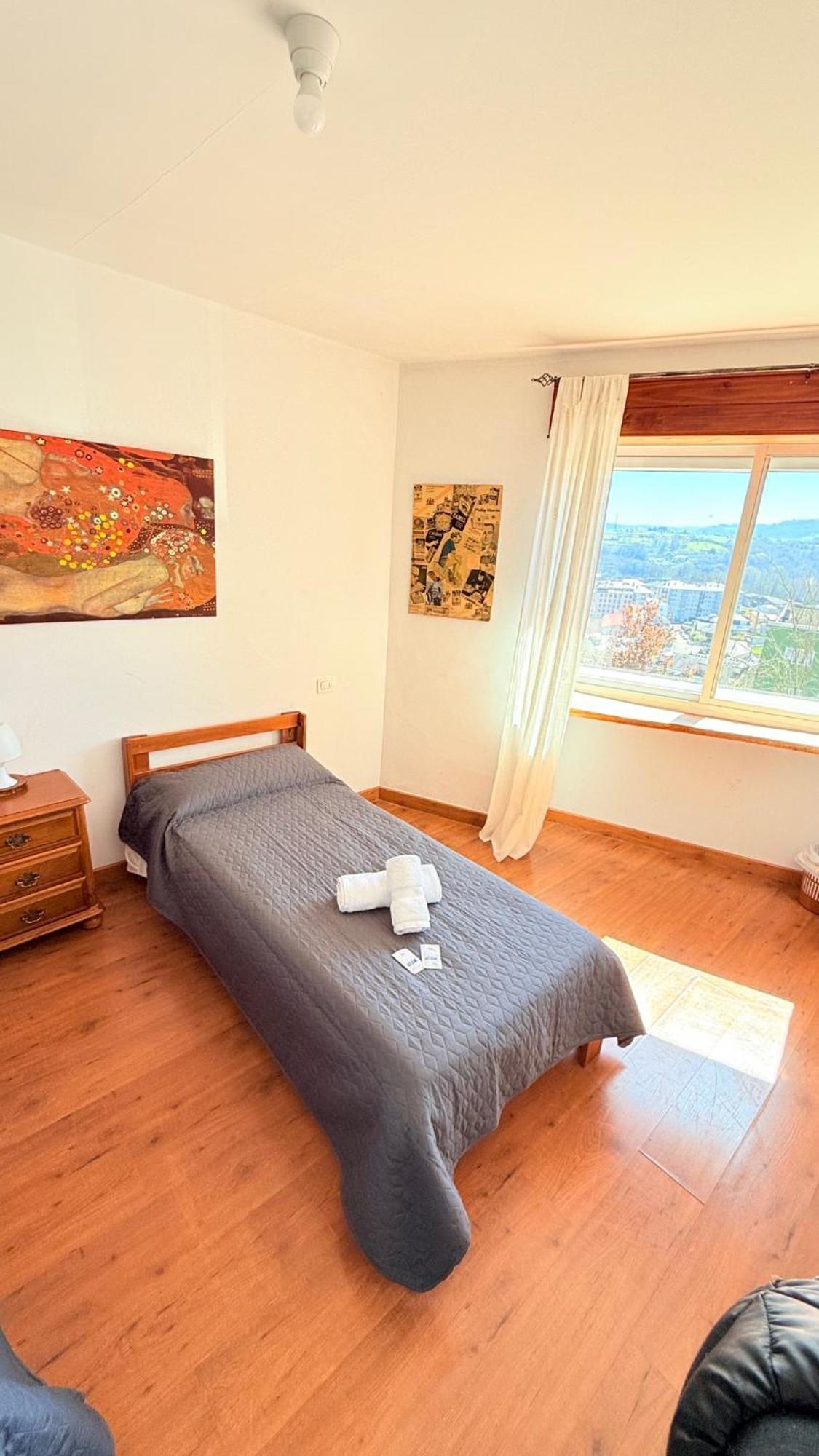 Pension Y Albergue Matias Locanda Sarria Esterno foto